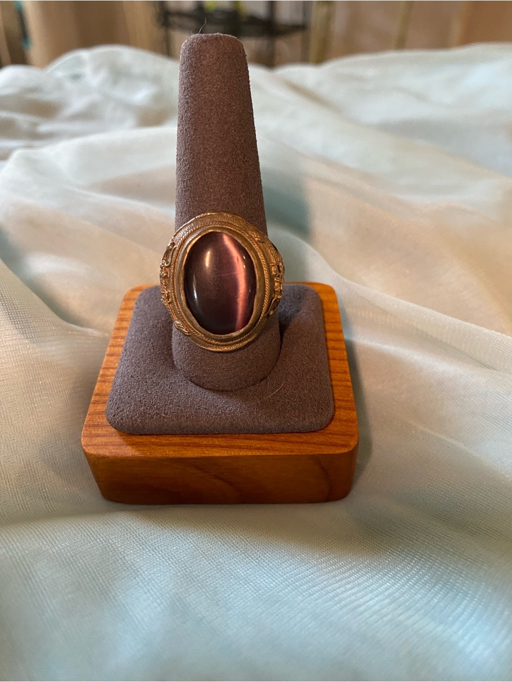 VINTAGE TIGERS EYE GENTELMANS RING - Picture 14 of 14